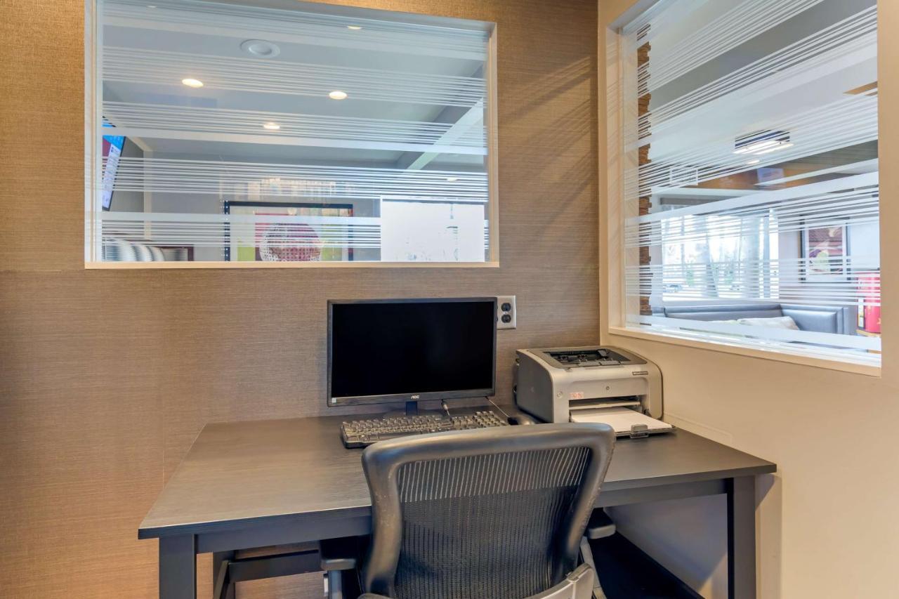 Best Western Plus Pavilions Anaheim Dış mekan fotoğraf