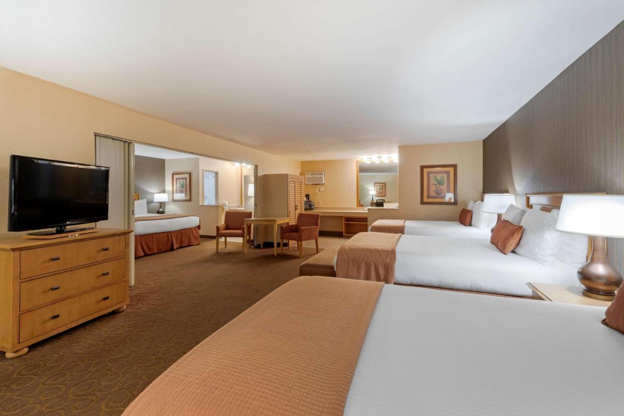 Best Western Plus Pavilions Anaheim Dış mekan fotoğraf